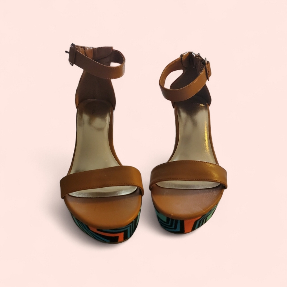 Women’s Tan Ankle-Strap Platform Sandals with Printed Platform